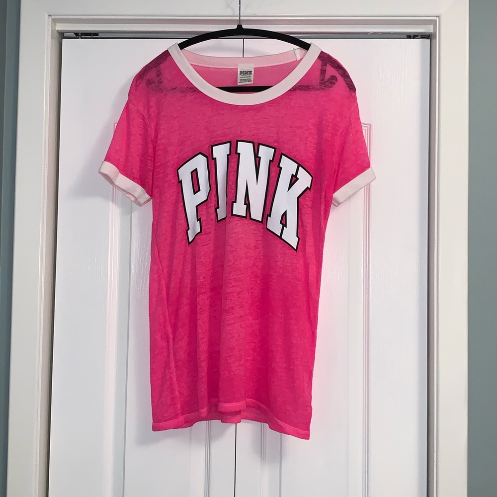 PINK VICTORIA’S SECRET short sleeve lightweight t-shirt women’s size small pink - Picture 2 of 7